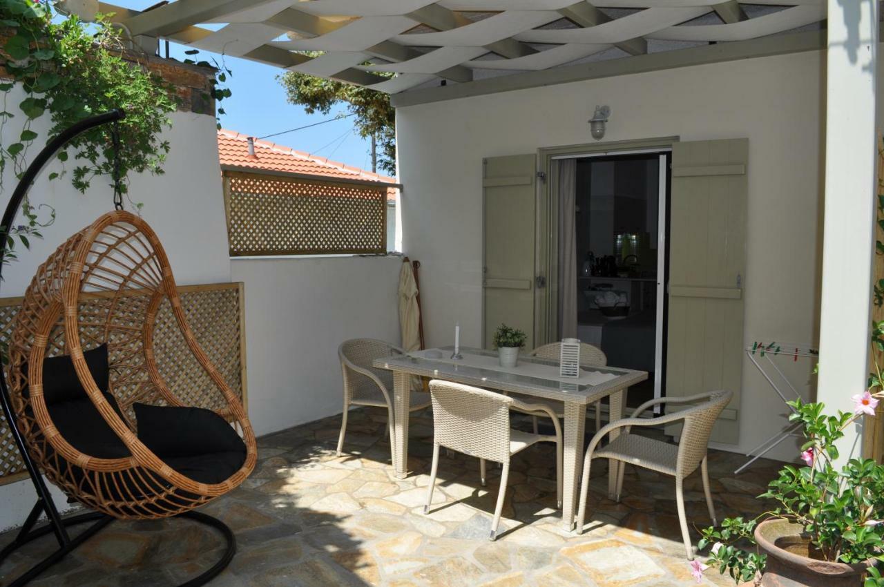 Studios Yalos Khorevtón Exterior foto