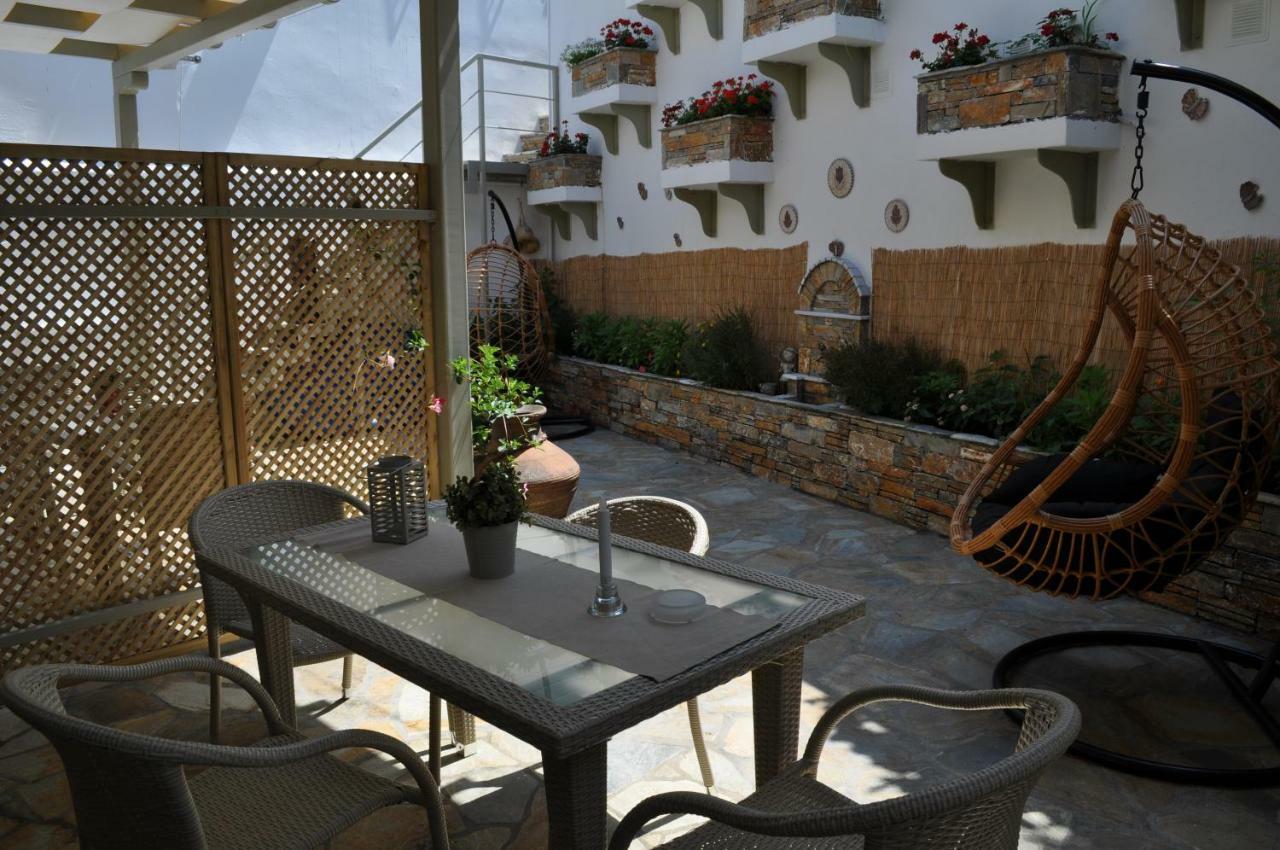Studios Yalos Khorevtón Exterior foto