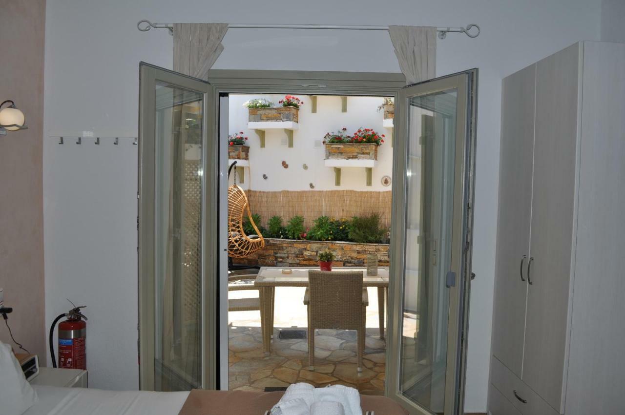 Studios Yalos Khorevtón Exterior foto